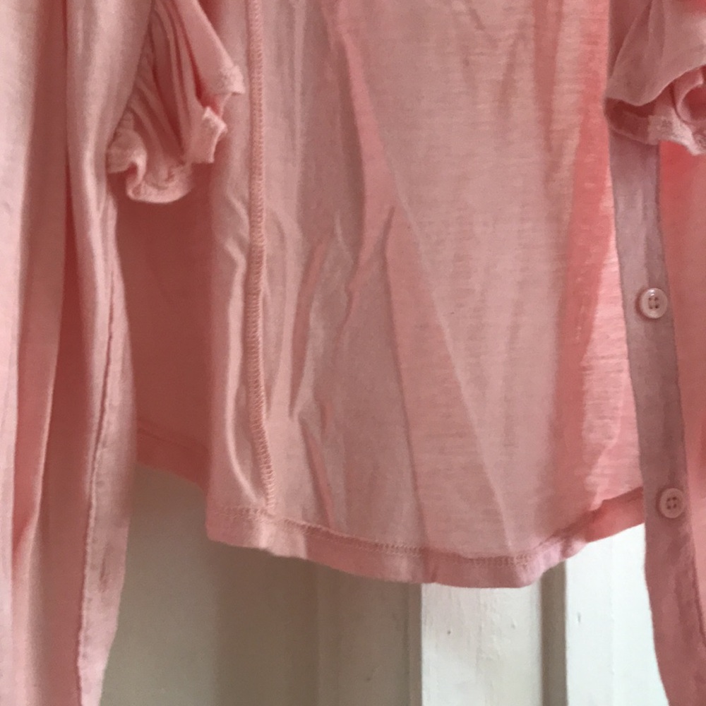 Sleeveless Light Pink Ruffle Button-Front Top - Picture 4 of 5